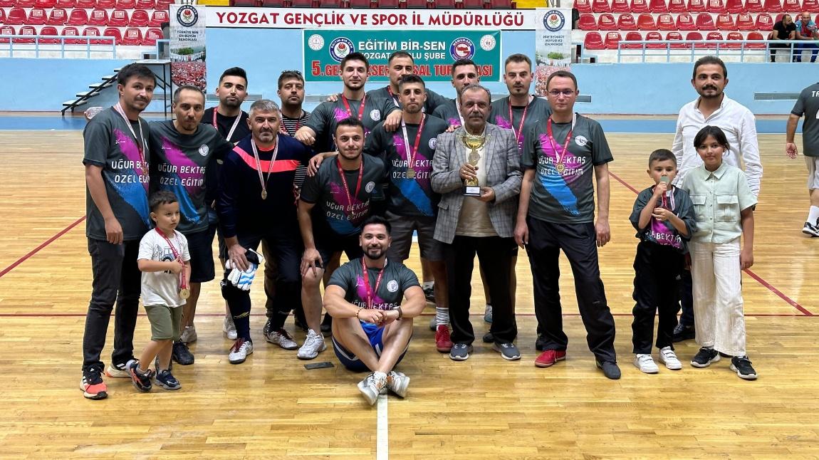 FUTSAL TURNUVASI-ŞAMPİYON UĞUR BEKTAŞ